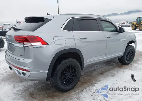 2020 Volkswagen Atlas Cross Sport 3.6L V6 Sel R-Line z USA, uszkodzony, nr VIN 1V2RE2CA4LC222390